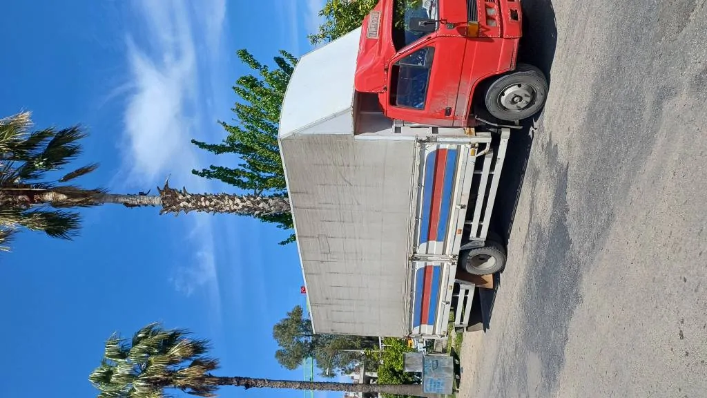 Satlik isuzu npr – fotoğraf 2