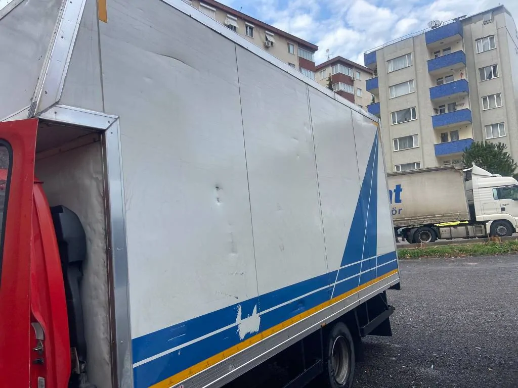 ısuzu ıveco mutsubutshi kapalı kasa – fotoğraf 3