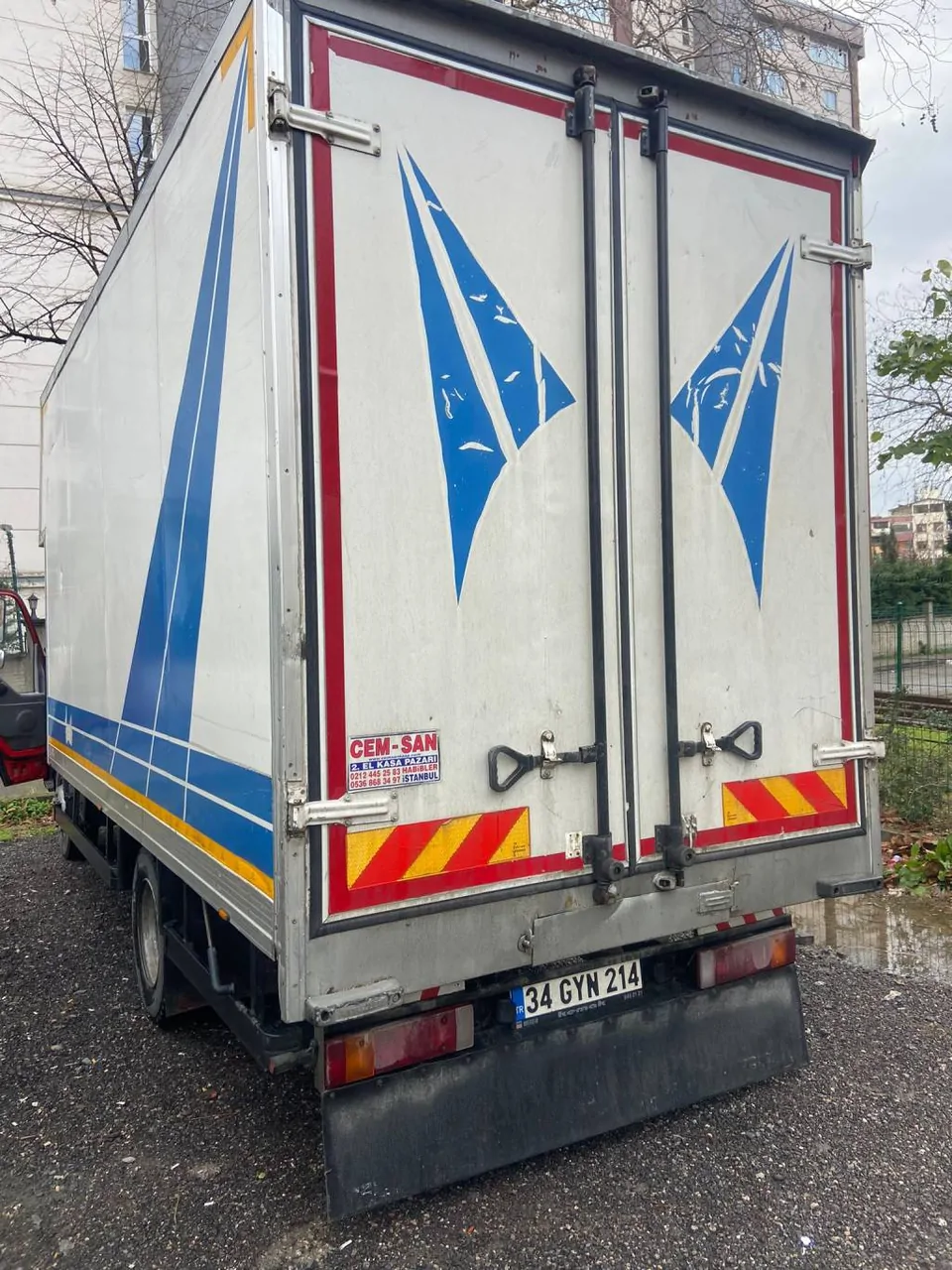 ısuzu ıveco mutsubutshi kapalı kasa – fotoğraf 4