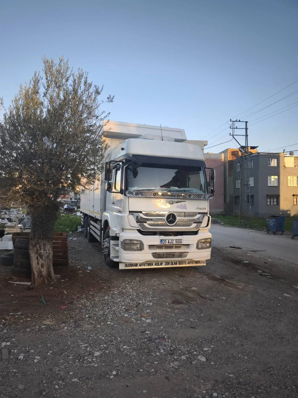 Acil satılık 2528 Axor – fotoğraf 2
