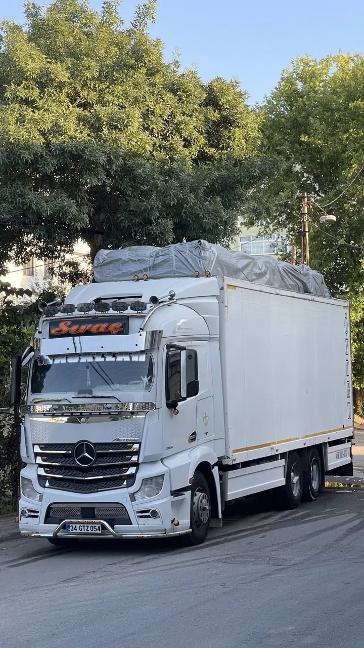 Tr de tek ACTROS – fotoğraf 5
