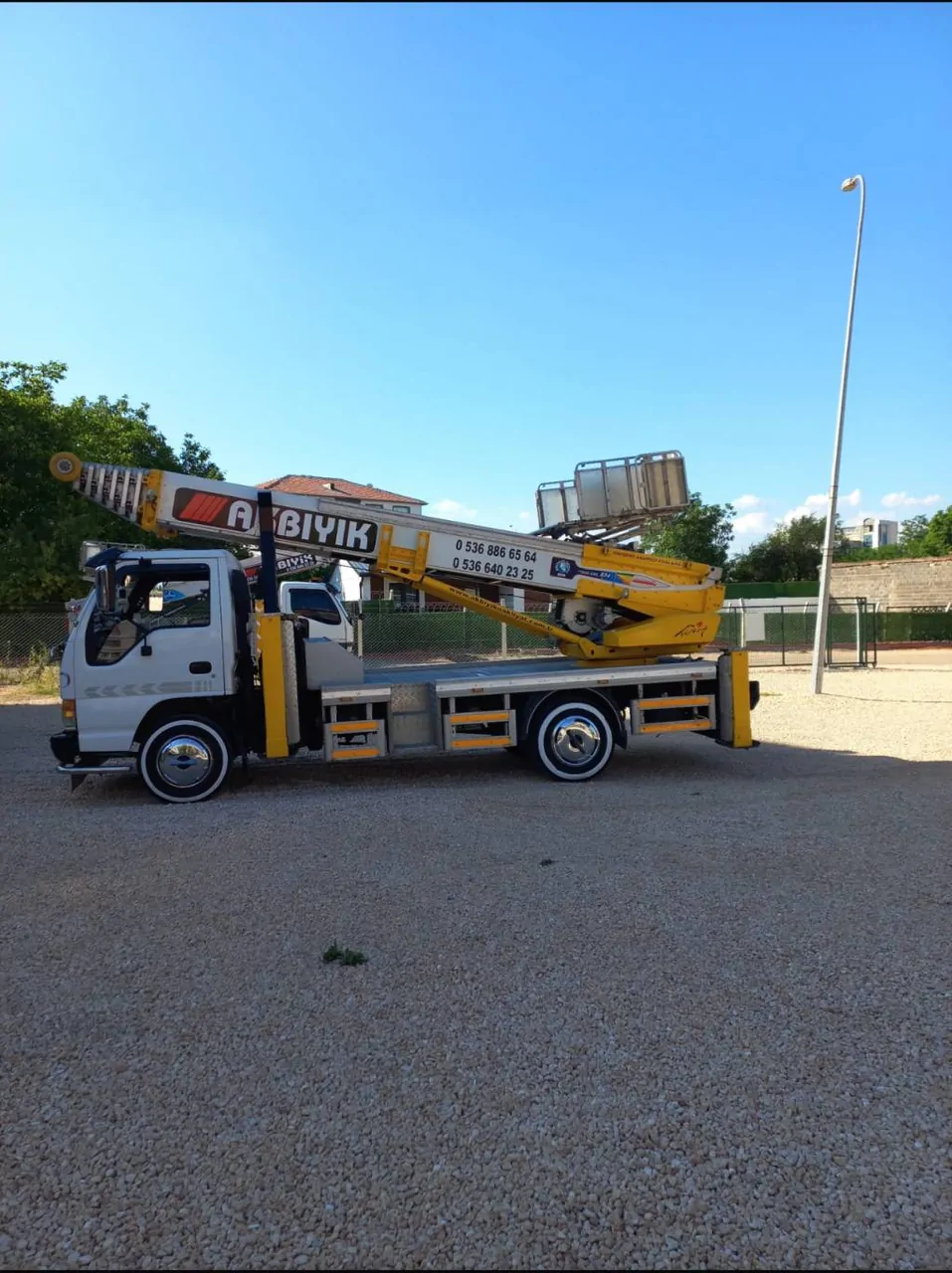 Satılık Mobil AraçÜstü Asansör – fotoğraf 3