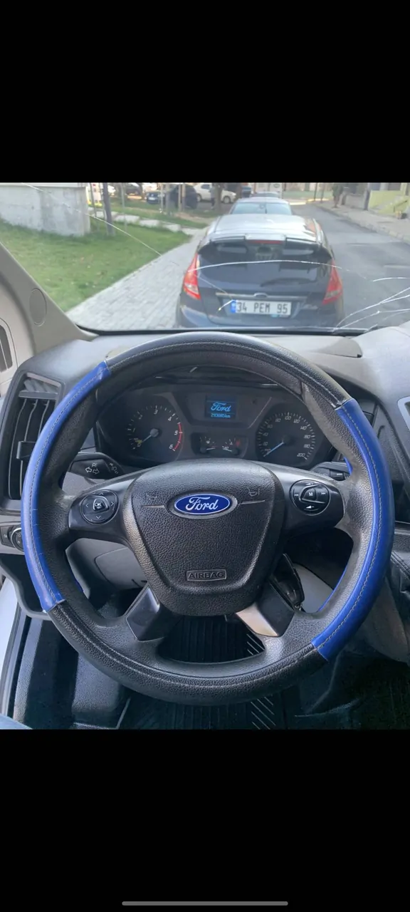 2015 model Ford transit 350 L klimalı – fotoğraf 3