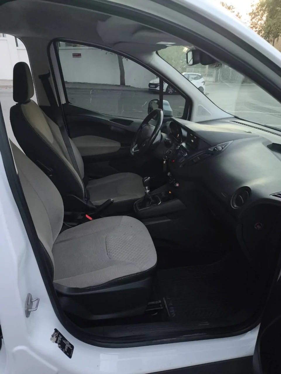 Ford courier 2021 – fotoğraf 7