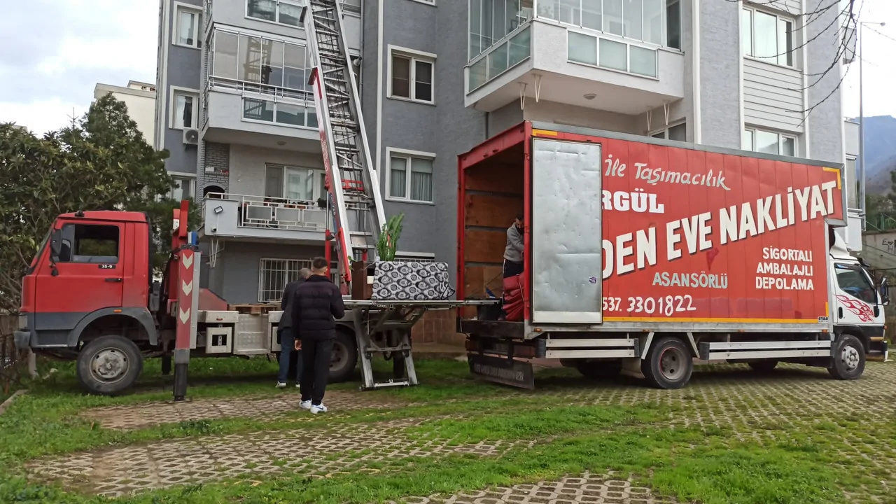 Mitsubishi uzun şase – fotoğraf 3