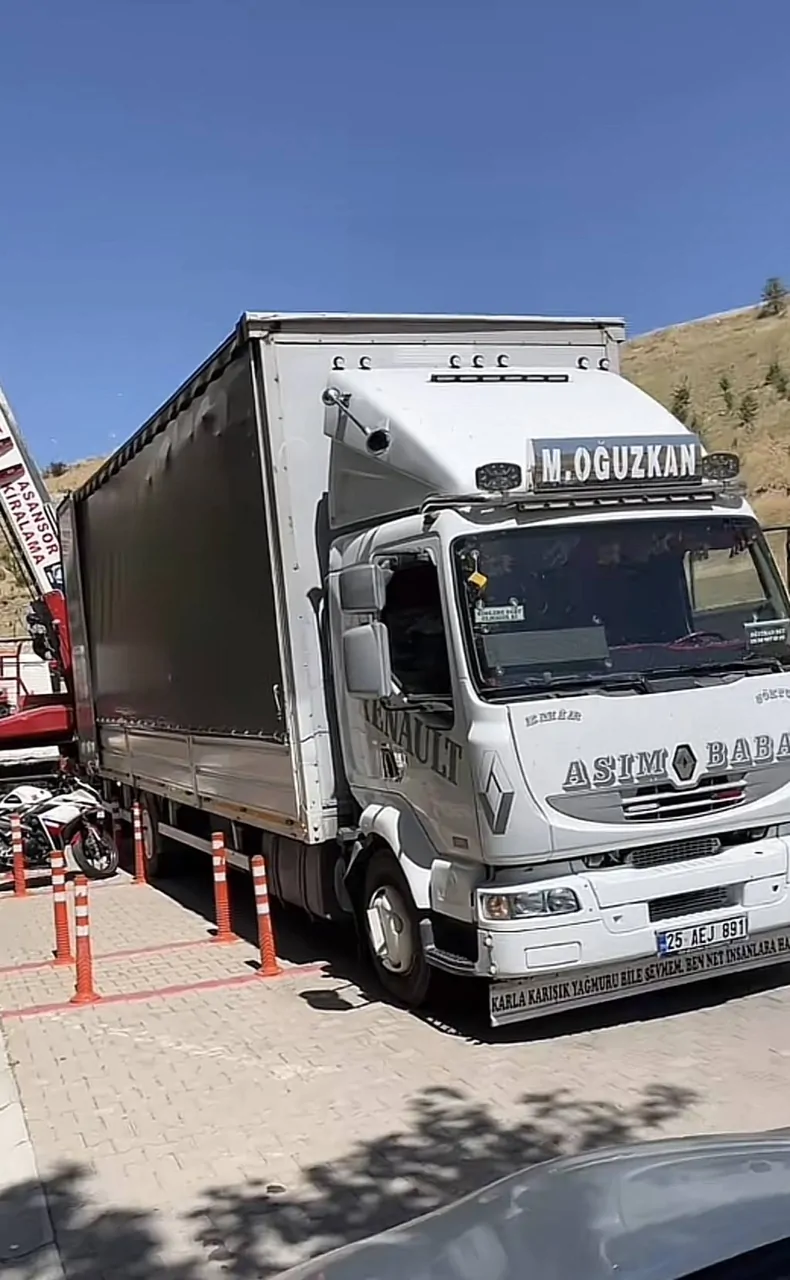 Reno 220 Midlum – fotoğraf 2