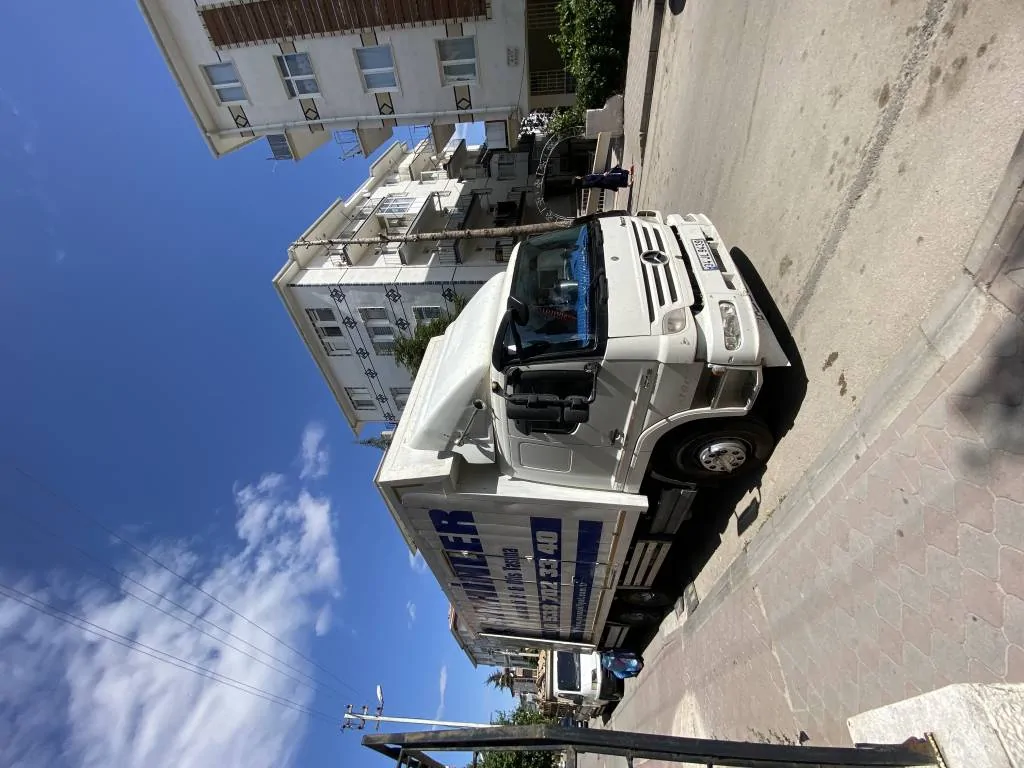 Satılık tertemiz 1518 atego körüklü – fotoğraf 2