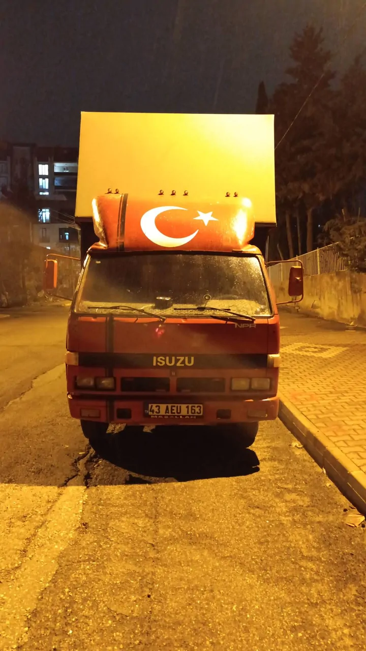 MUAYER ISUZU NPR – fotoğraf 3