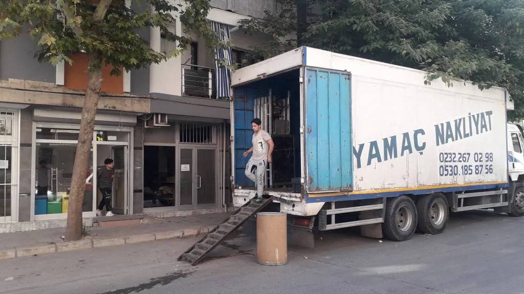 Şahin bakışlı 2001 model – fotoğraf 3