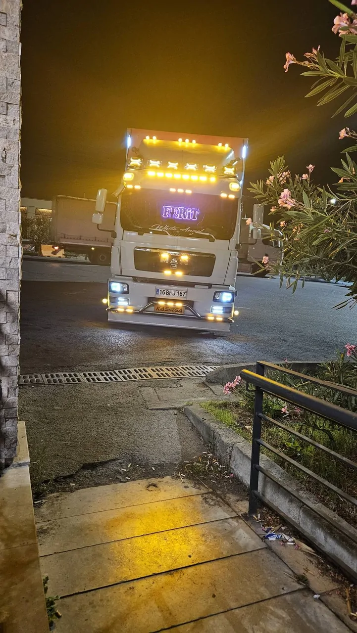 Hatasız 12_180 tgl man 380.000 kmde – fotoğraf 4