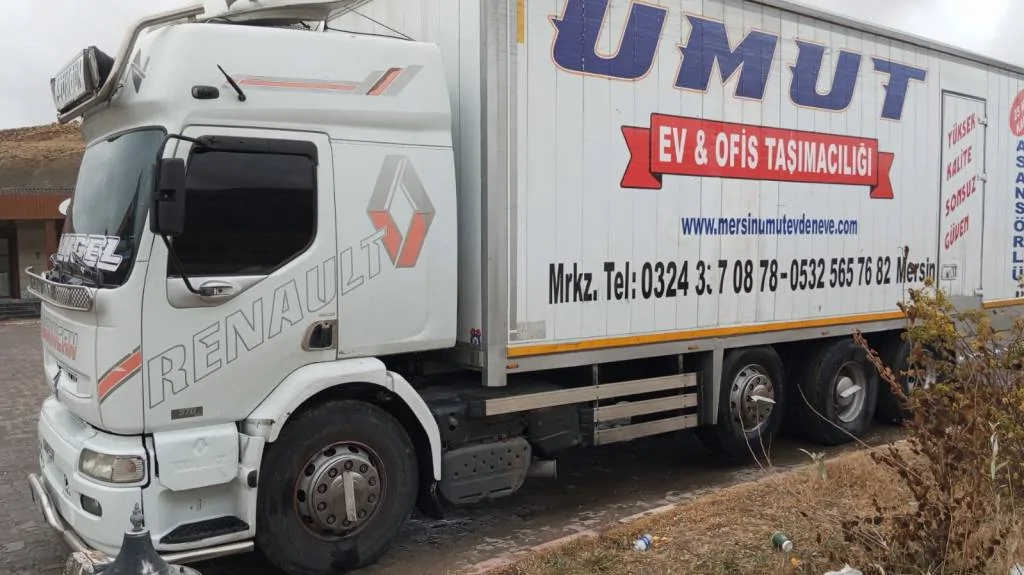 2006 Renault Premium – fotoğraf 2