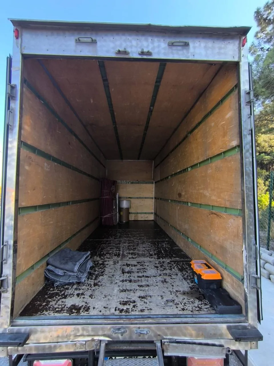 ÇOK TEMİZ 2011 FUSO – fotoğraf 8