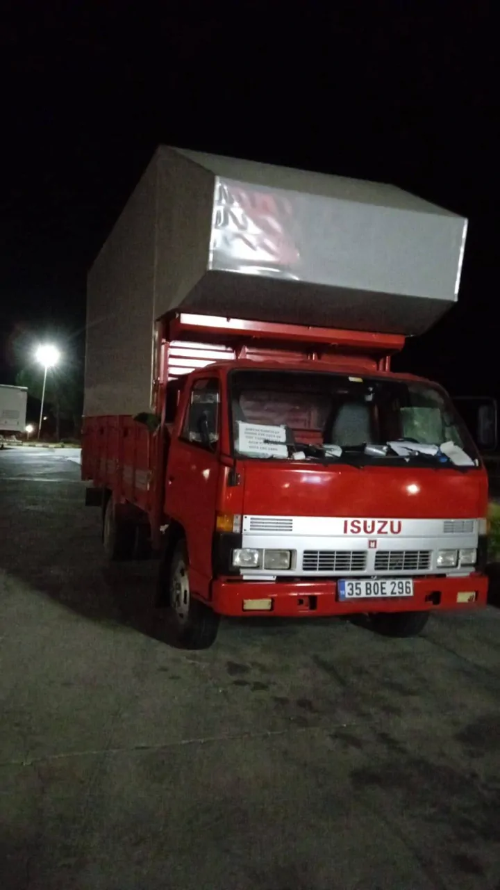 1992 model Isuzu NPR – fotoğraf 4