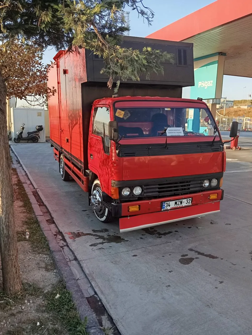 Model yükseltmek için  satışta – fotoğraf 3