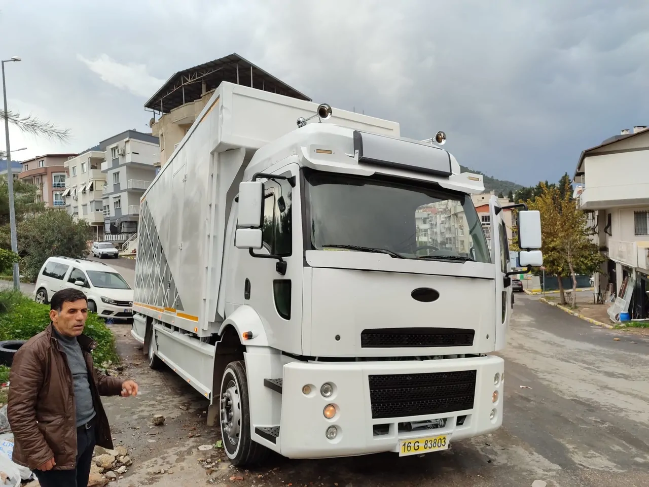temiz Cargo 1830 – fotoğraf 1