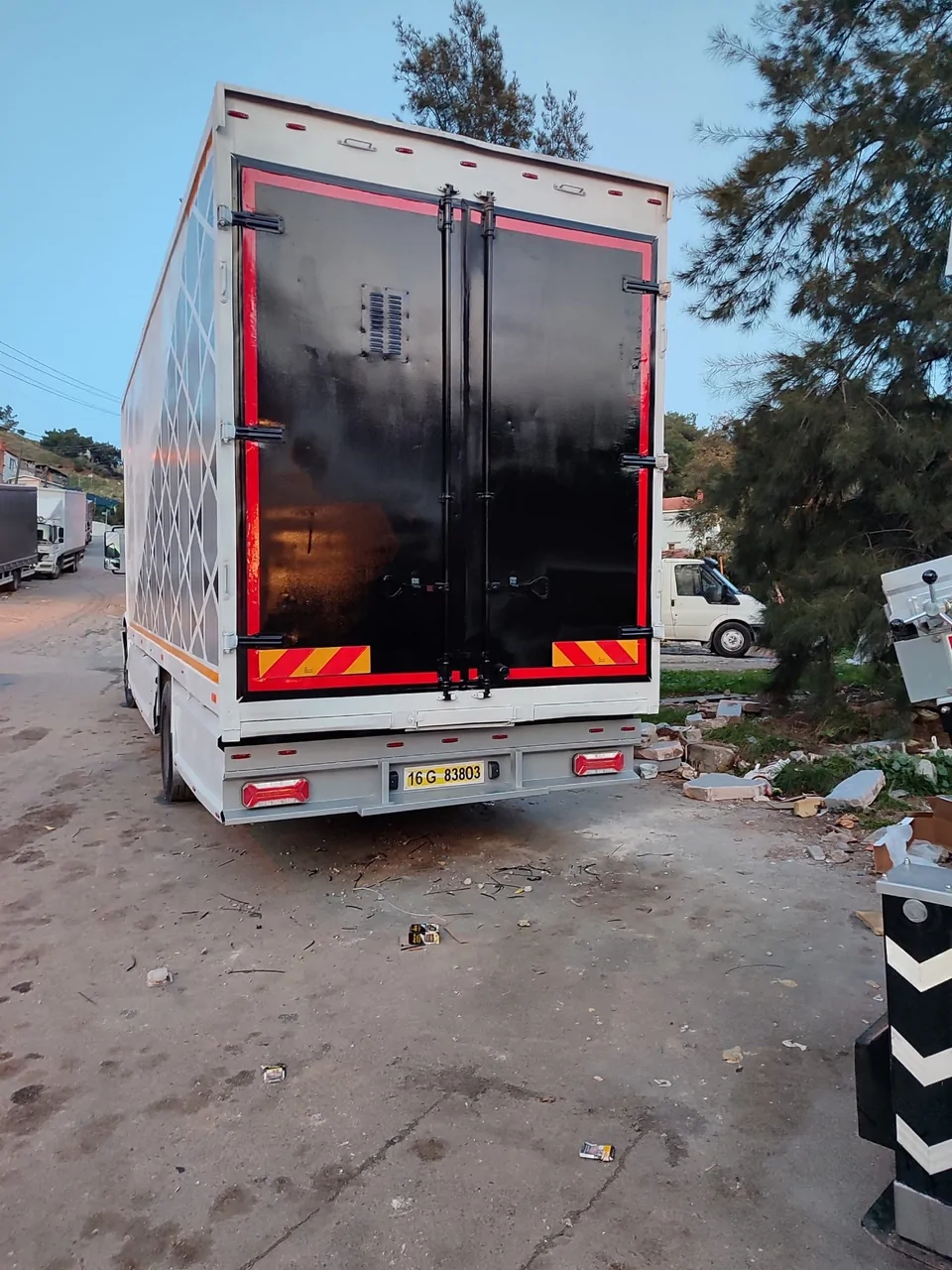 temiz Cargo 1830 – fotoğraf 3
