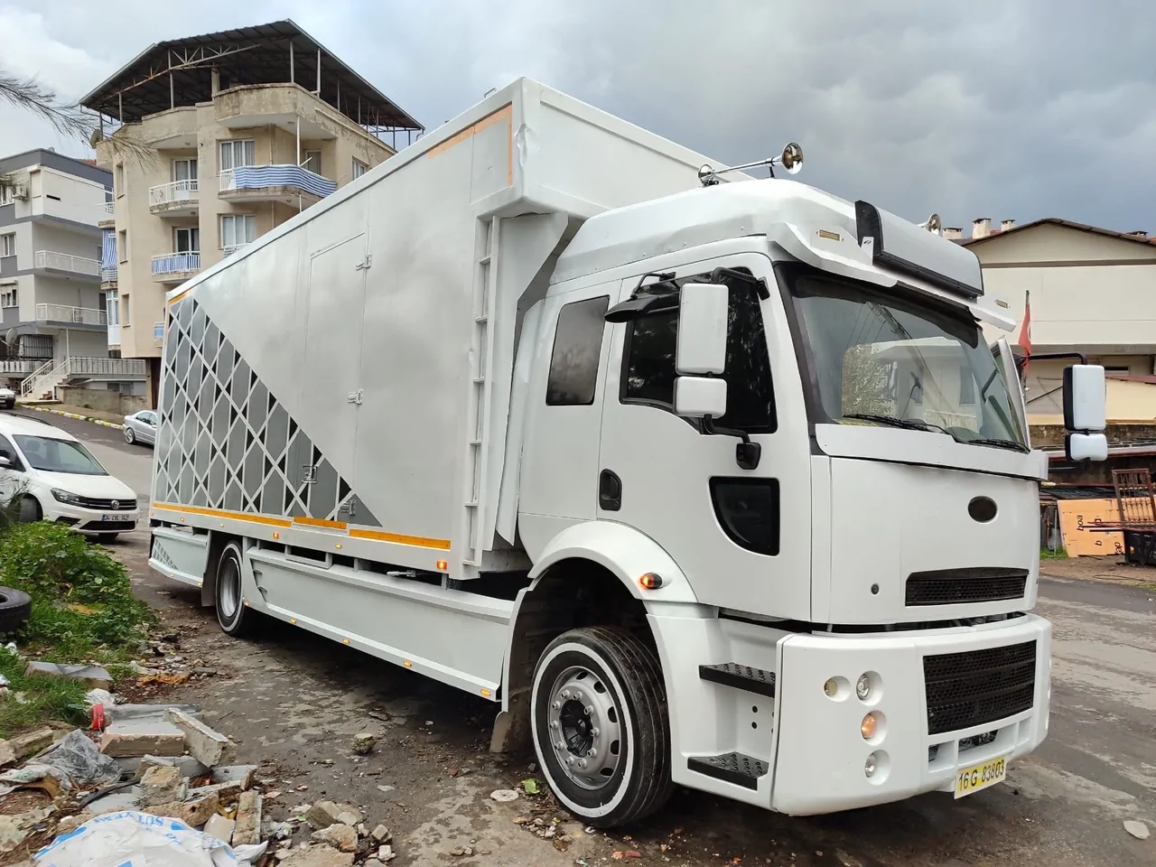 temiz Cargo 1830 – fotoğraf 5