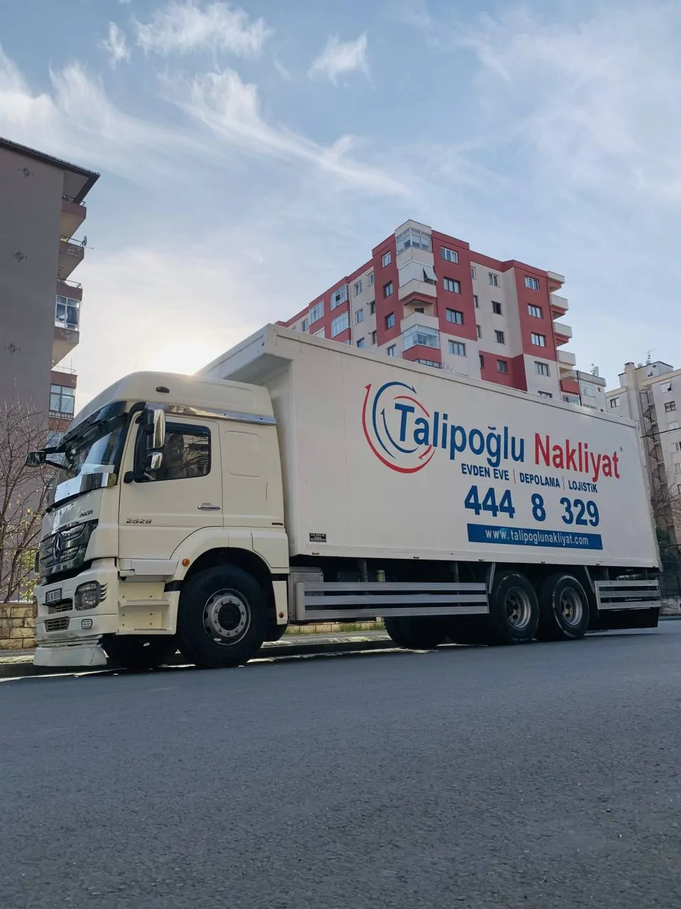 2012 model orjinal km 480.000 evden eve arabası – fotoğraf 1