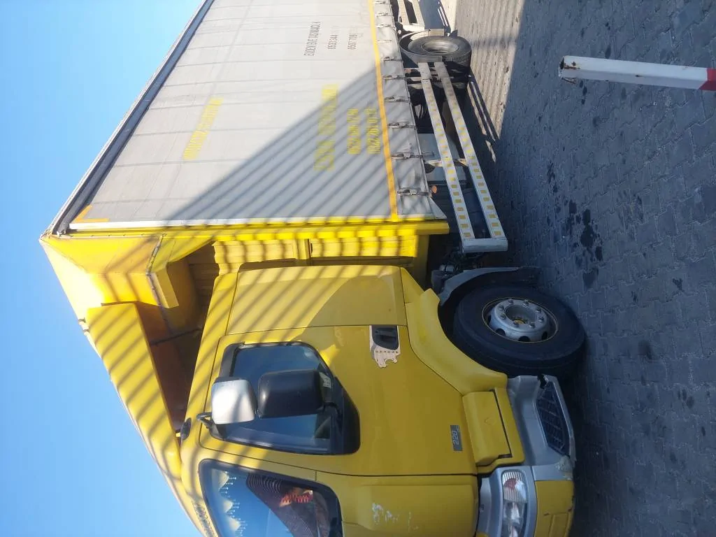 Satılık  220 Renault – fotoğraf 3