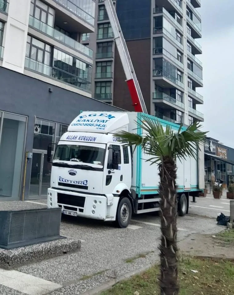 2530 FORD CARGO KAMYON ROMORK – fotoğraf 3