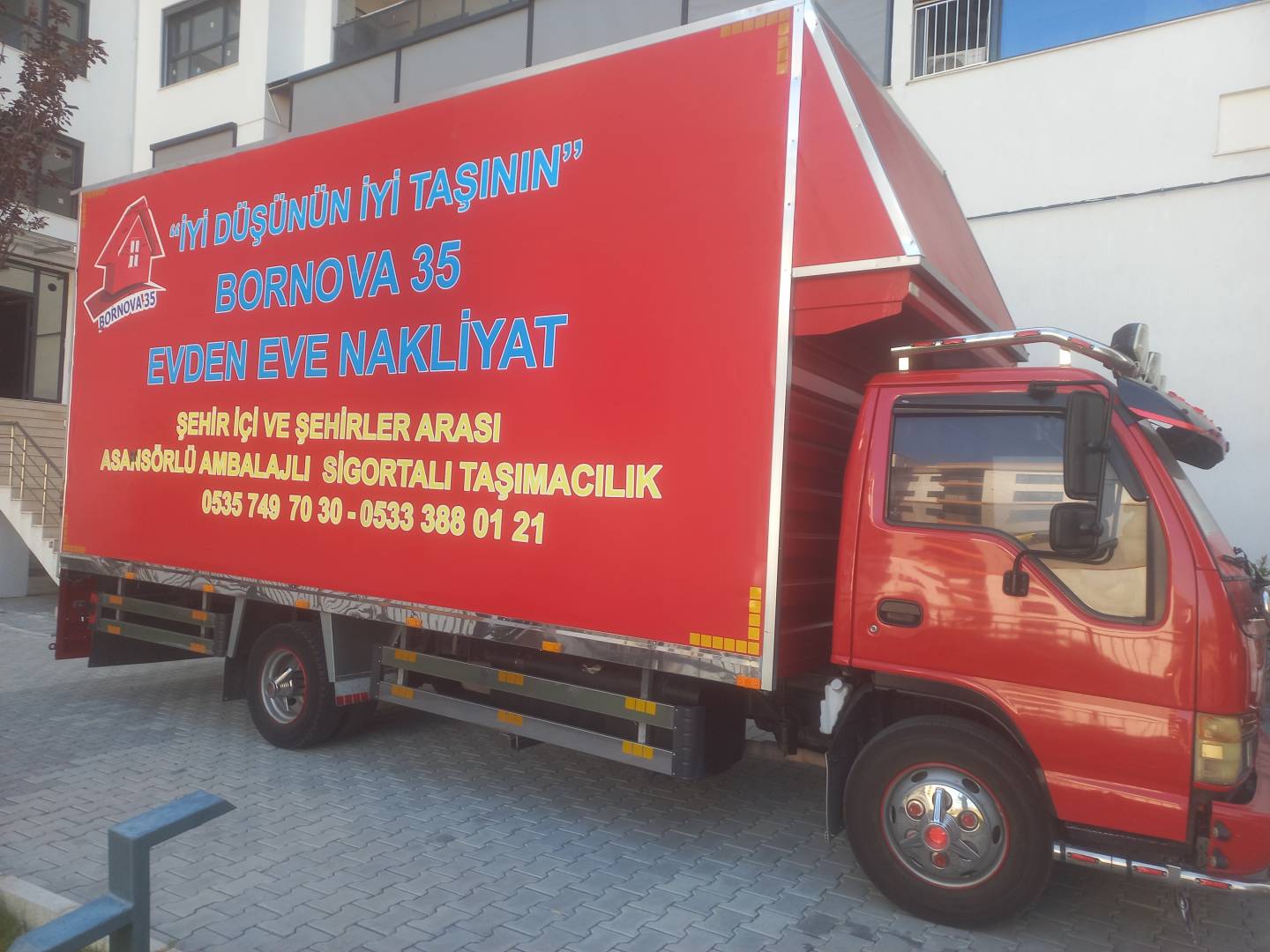 Bornova 35 Asansörlü Evdeneve Nakliyat