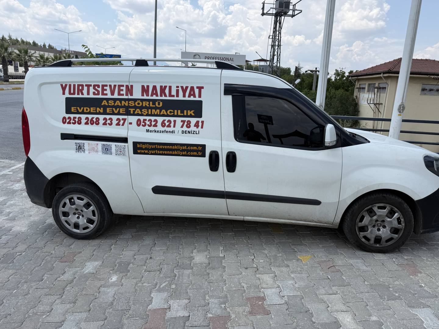 Yurtseven Nakliyat Asansörlü Evden Eve Nakliyat