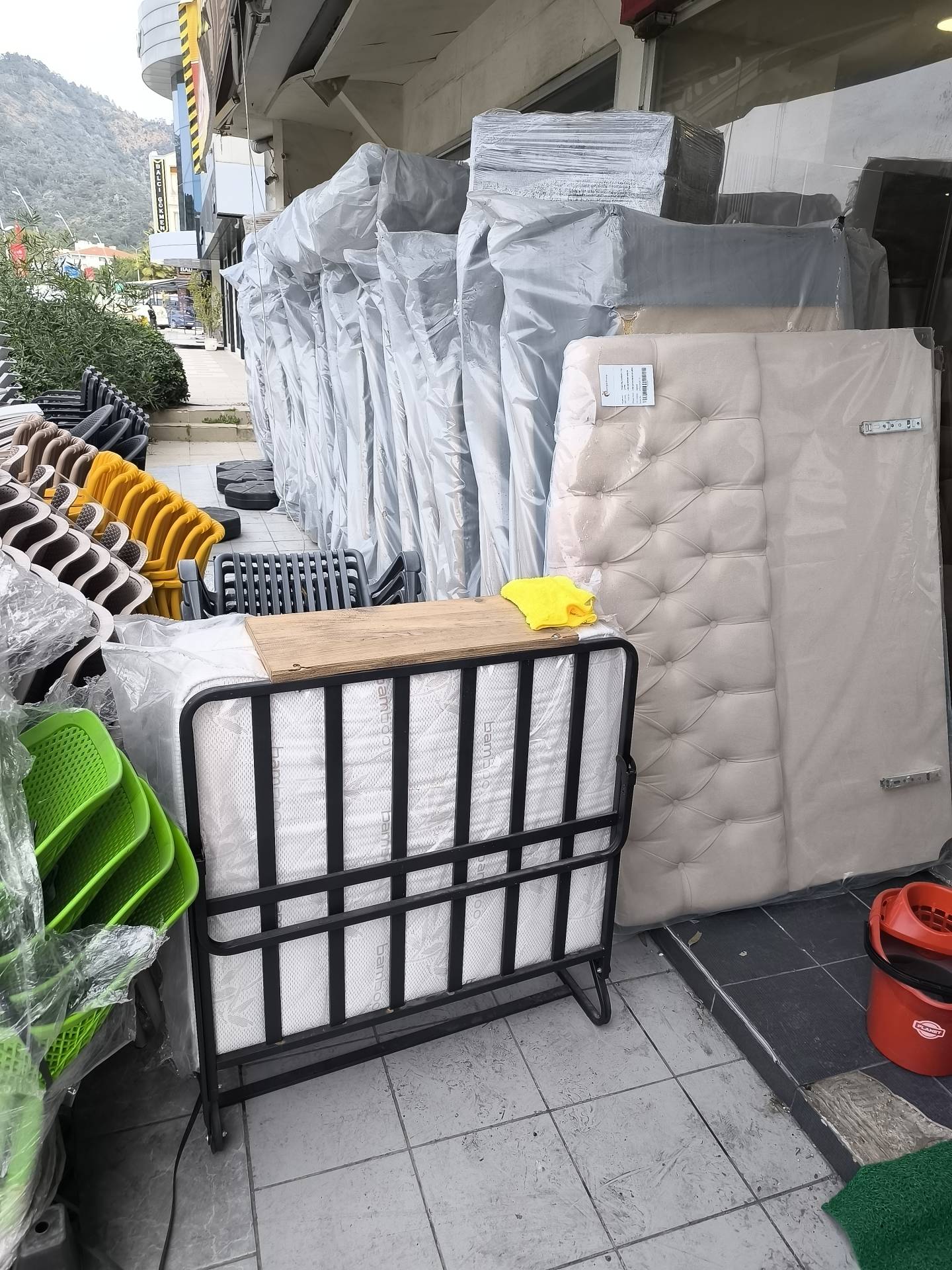 EFEM NAKLİYAT ELEMAN  MARMARİS