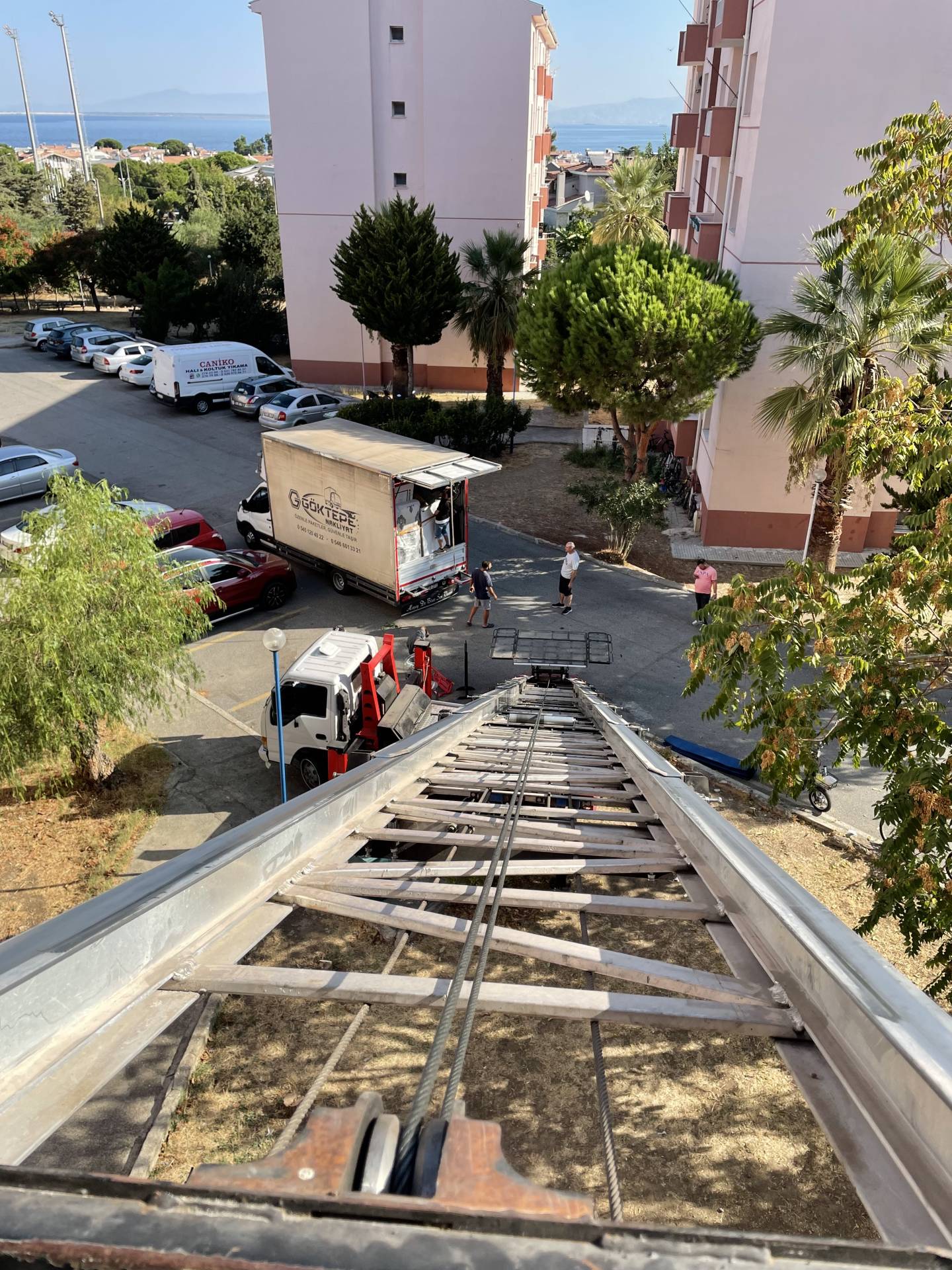 İzmir Silvanlı Asansör Kiralama ve Eleman Temini