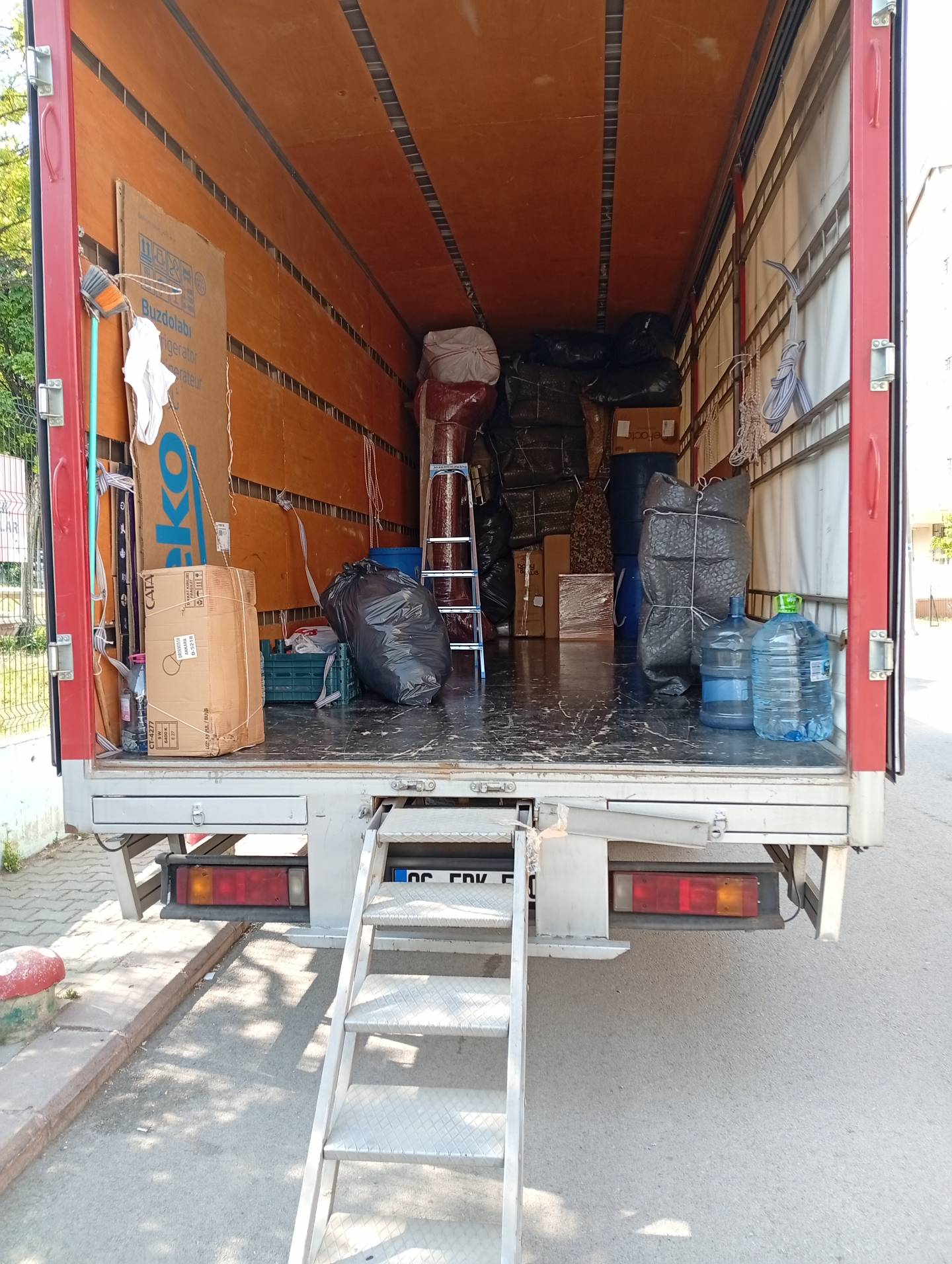 Öz Aşkın Nakliyat